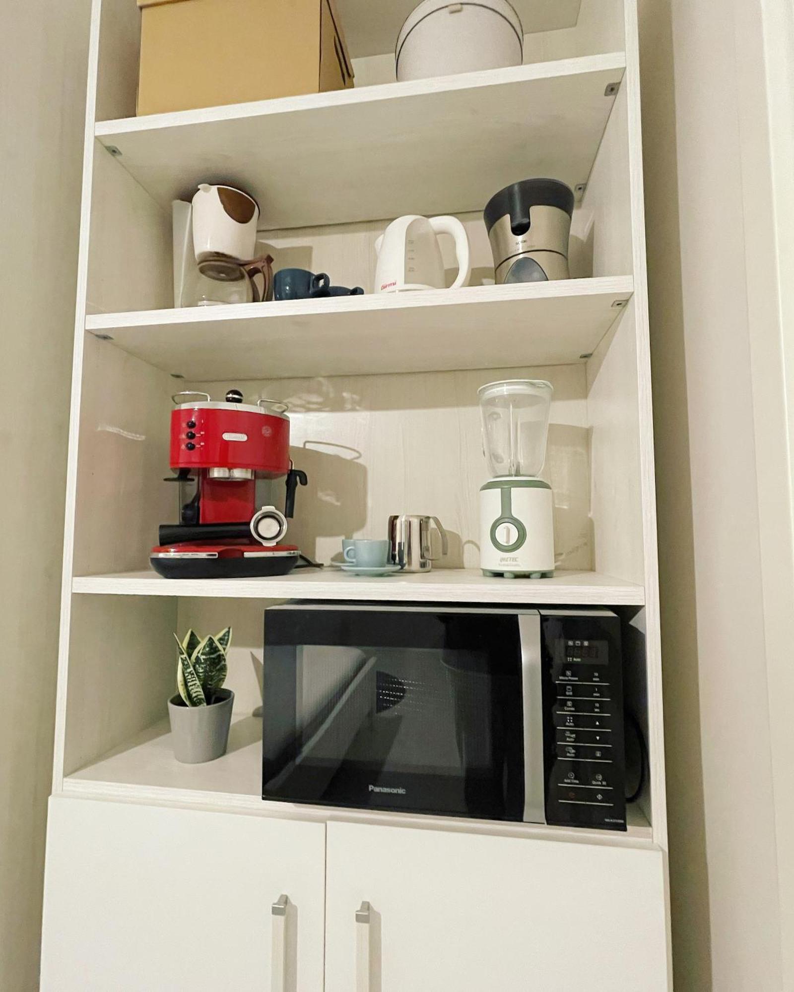 Apartment 14 Fourteen *