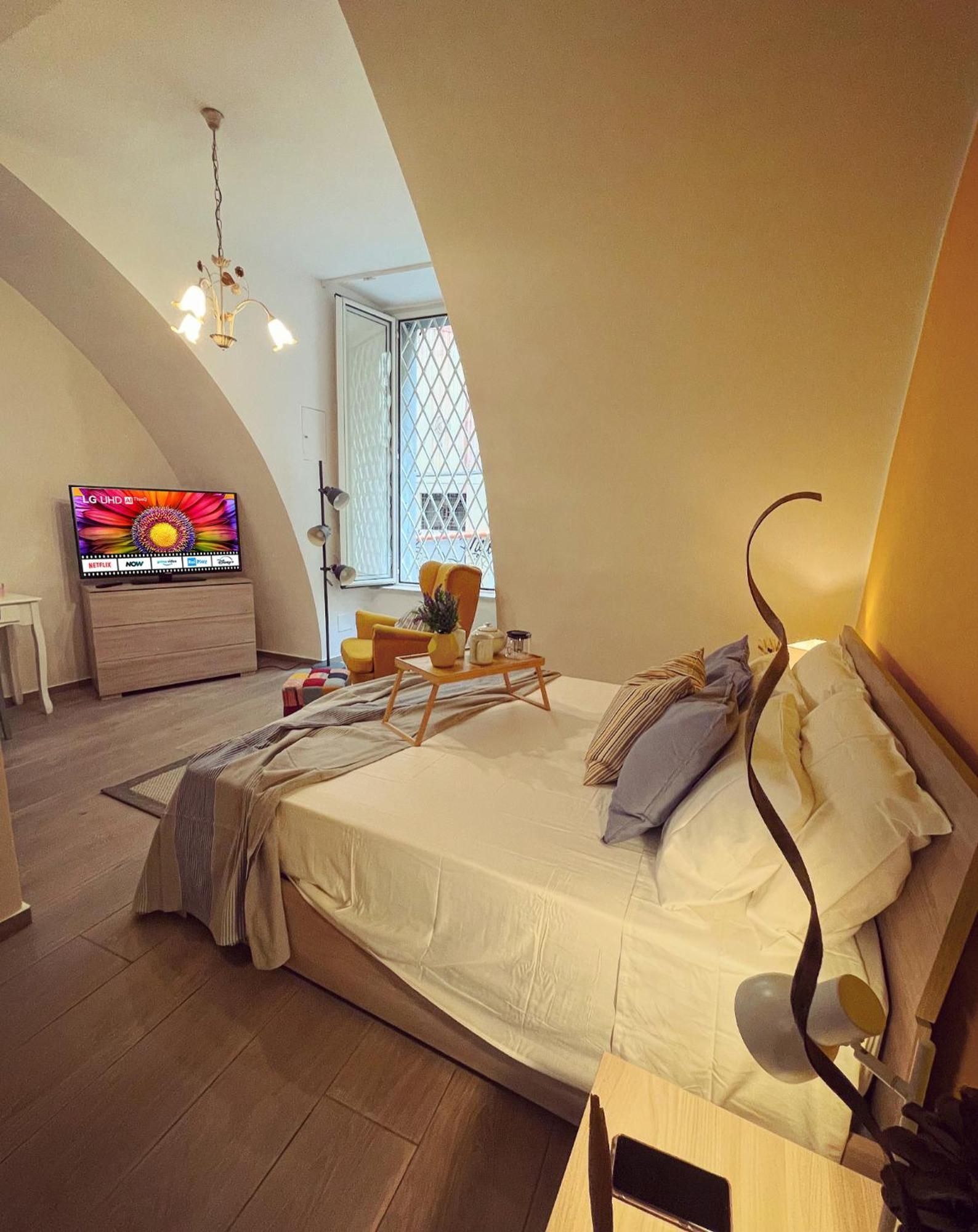 14 Fourteen Apartment Naples